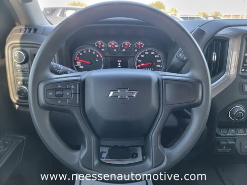 Used 2024 Chevrolet Silverado 1500 Custom Trail Boss w/ LPO, Dark Essentials Package image 17