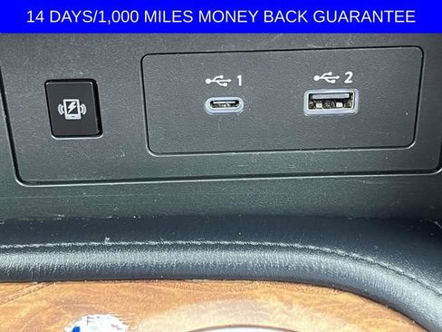 Used 2021 Nissan Armada SL w/ Captain's Chairs Package AWD/4WD image 18