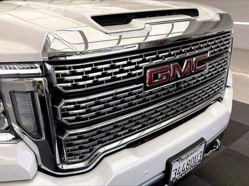 Used 2023 GMC Sierra 2500 Denali w/ Denali Ultimate Package image 30