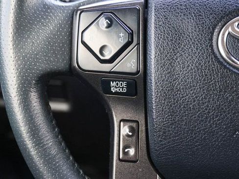 Used 2021 Toyota 4Runner Venture w/ Moonroof Package image 27