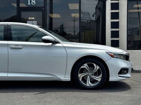 Used 2018 Honda Accord EX-L image 15