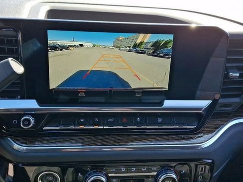 Used 2023 GMC Sierra 1500 Elevation image 18