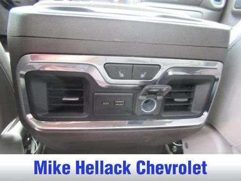 Used 2020 Chevrolet Silverado 1500 LTZ w/ LTZ Premium Package AWD/4WD image 22