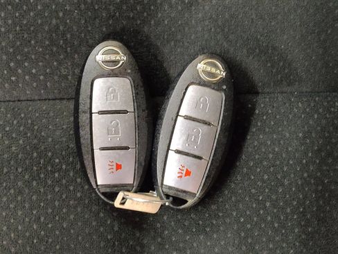 Used 2023 Nissan Murano S AWD/4WD image 32