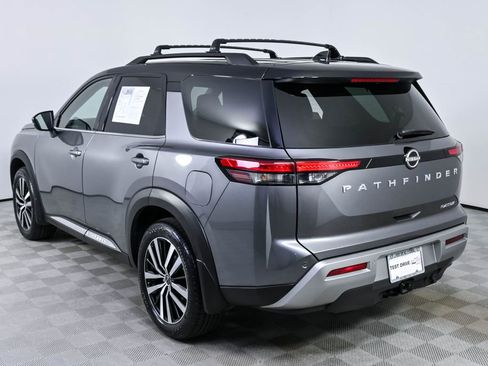 Used 2024 Nissan Pathfinder Platinum w/ Cargo Package FWD image 4