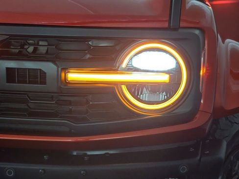Used 2024 Ford Bronco Raptor w/ Interior Carbon Fiber Pack 6 AWD/4WD image 31