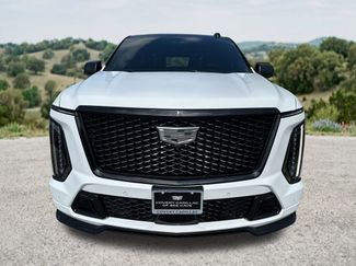 Used 2025 Cadillac Escalade V w/ LPO, ONYX Package AWD/4WD video 2