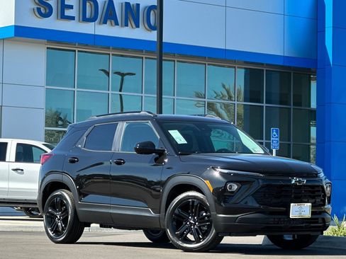 New 2026 Chevrolet TrailBlazer LT image 2