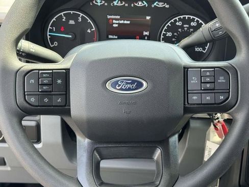 New 2025 Ford F550 4x4 Supercab Super Duty image 16