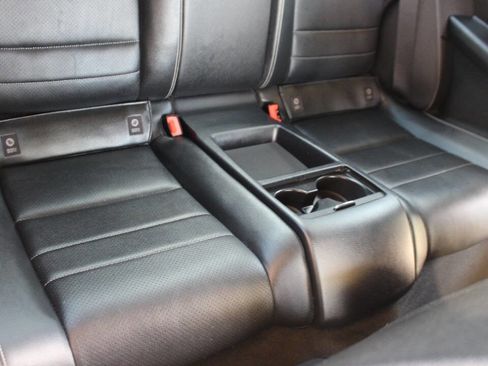Used 2012 Mercedes-Benz C 250 Coupe image 32