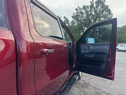 Used 2019 RAM 1500 Big Horn AWD/4WD image 20