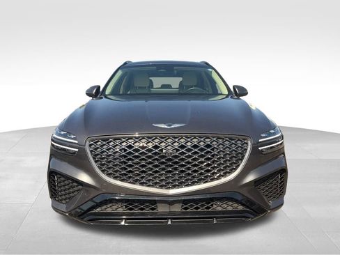 Used 2022 Genesis GV70 3.5T Sport w/ Sport Prestige Package AWD/4WD image 8