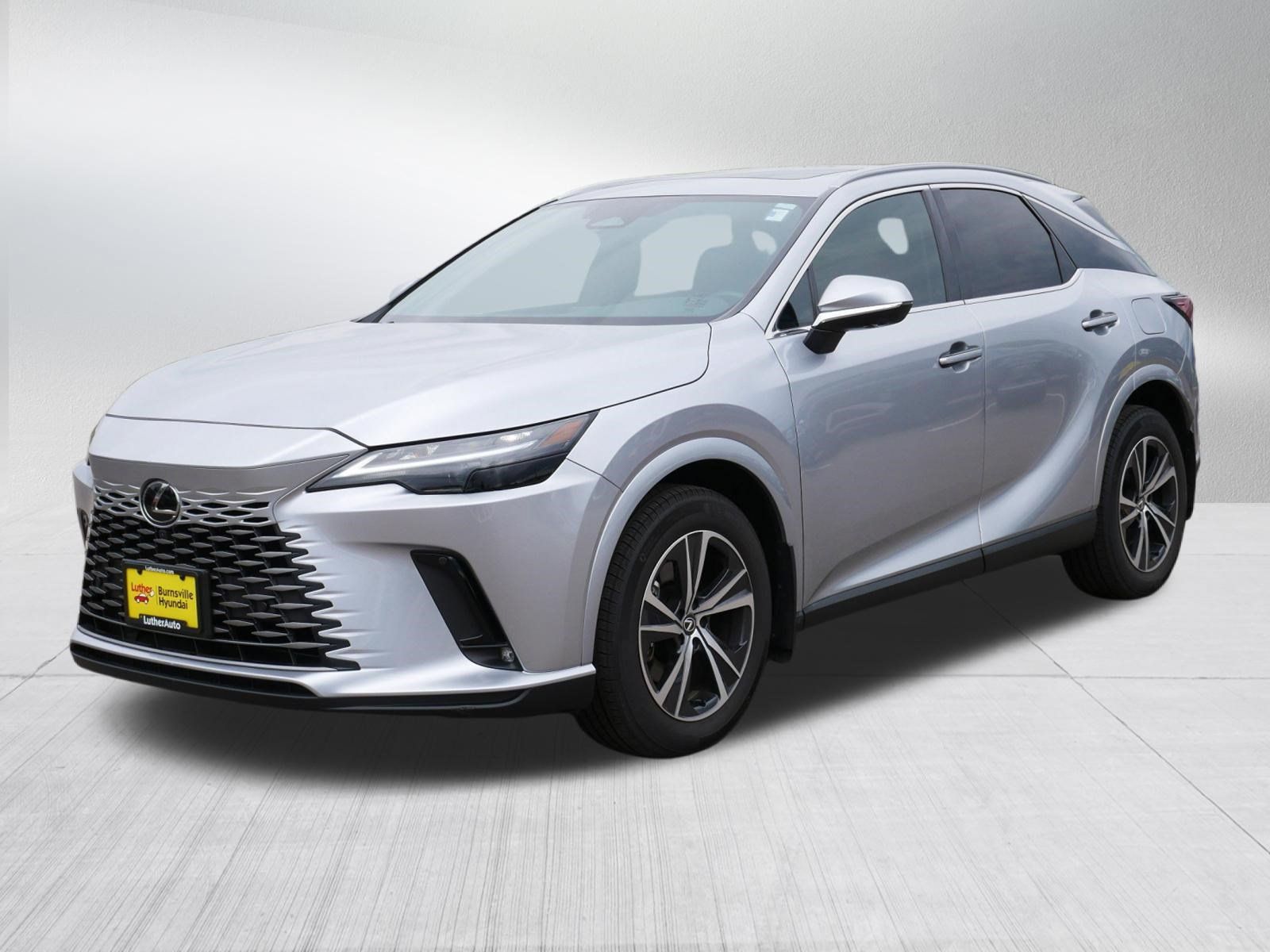 Used 2024 Lexus RX 350 Premium w/ Convenience Package AWD/4WD image 3