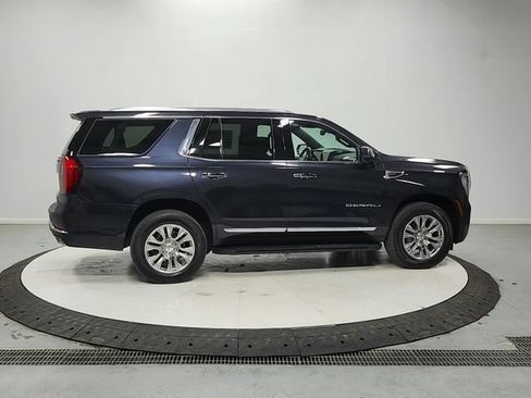 Used 2025 GMC Yukon Denali AWD/4WD image 9