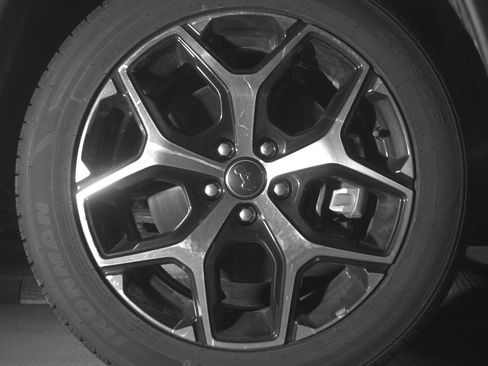 Used 2025 Jeep Compass Limited image 13