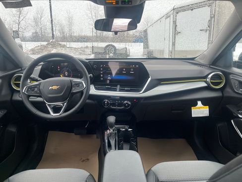 New 2026 Chevrolet Trax LT w/ Driver Confidence Package image 22