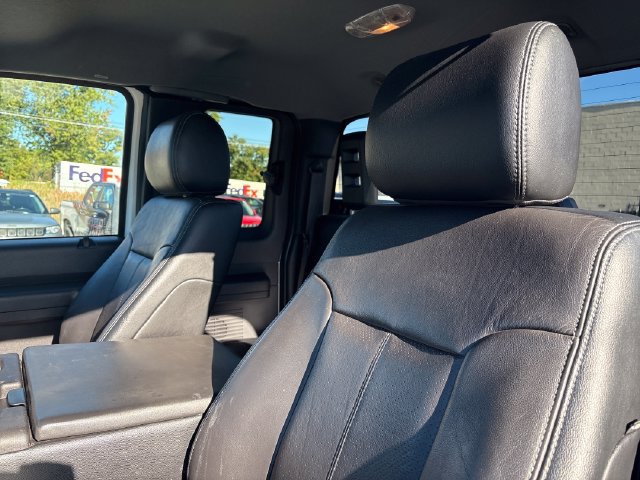 Used 2016 Ford F350 Lariat AWD/4WD image 10