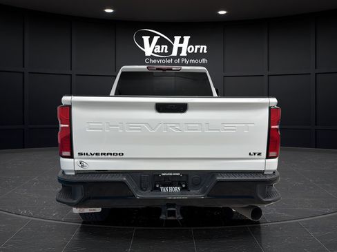 Used 2025 Chevrolet Silverado 3500 LTZ w/ Trail Boss Package AWD/4WD image 6