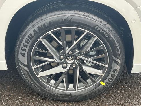 New 2026 Lexus TX 350 350 Premium image 5