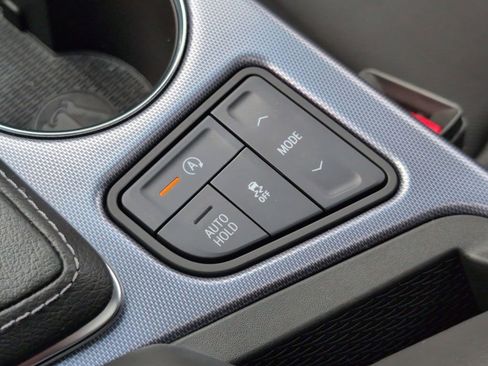 Used 2025 Cadillac CT4 Premium Luxury image 17