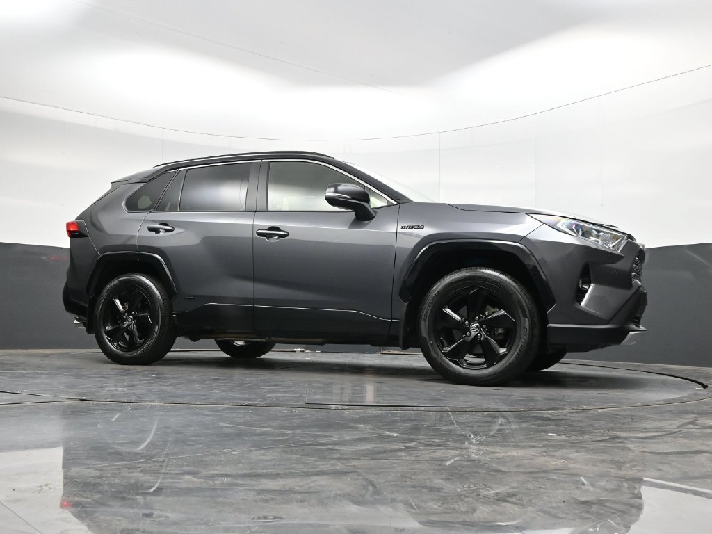 Used 2019 Toyota RAV4 XSE AWD/4WD image 29