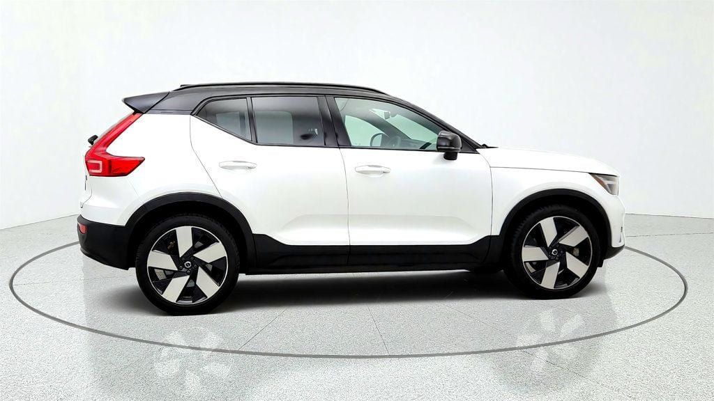 Used 2023 Volvo XC40 Recharge Ultimate AWD/4WD image 4