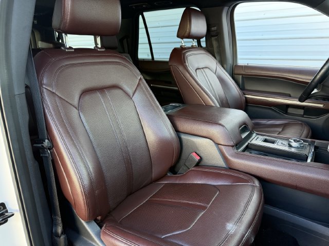 Used 2022 Ford Expedition Max Limited RWD image 26