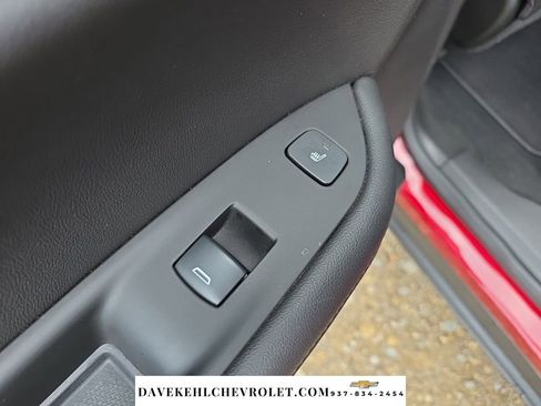 Used 2022 Chevrolet Blazer RS w/ Enhanced Convenience Package FWD image 13