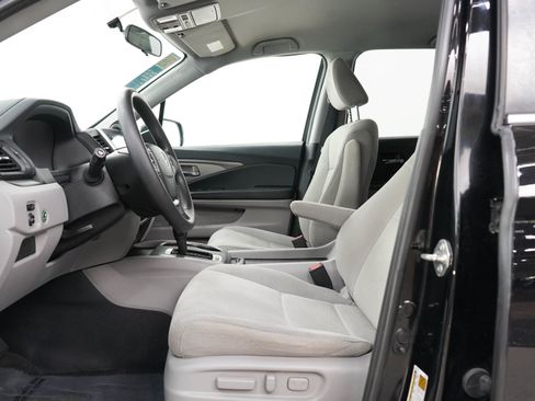 Used 2017 Honda Pilot EX image 22