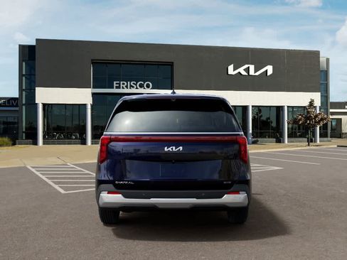 New 2026 Kia Carnival EX FWD image 5