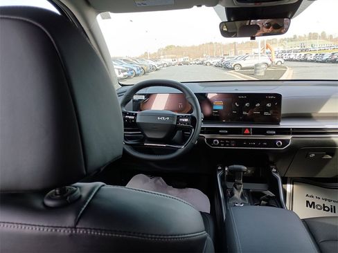New 2026 Kia Sorento S w/ S Panoramic Sunroof Package image 15