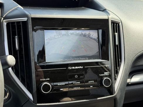 Used 2024 Subaru Forester Premium image 25