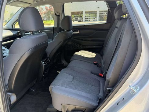 Used 2022 Hyundai Santa Fe SEL w/ Convenience Package FWD image 15