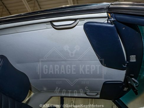 Used 1986 Mercedes-Benz 560 SL image 23