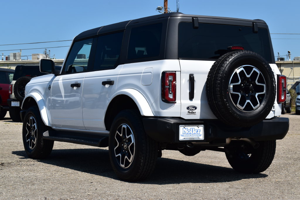 New 2026 Ford Bronco Outer Banks AWD/4WD image 10
