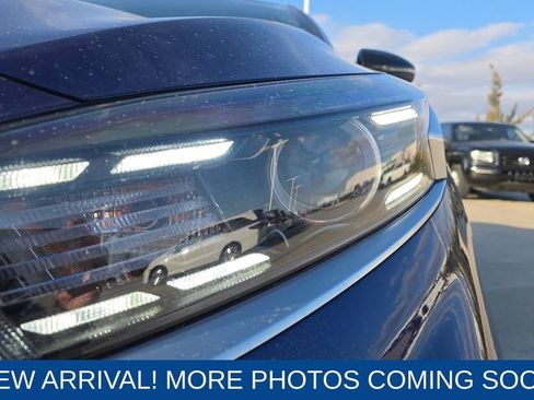 Used 2024 Kia Forte GT-Line w/ GT-Line Premium Package image 9