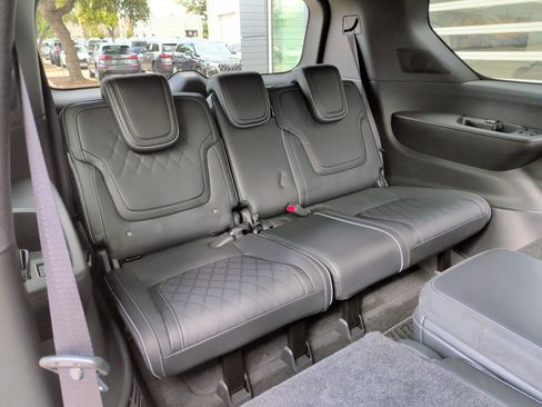 Used 2025 INFINITI QX80 Autograph w/ Autograph Exterior Package image 33