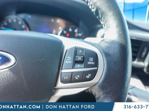 Used 2022 Ford Explorer XLT w/ Equipment Group 202A image 12