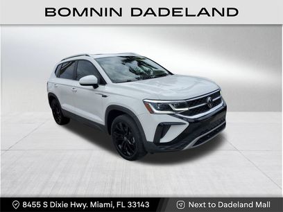 Used 2022 Volkswagen Taos SEL w/ Panoramic Sunroof Package
