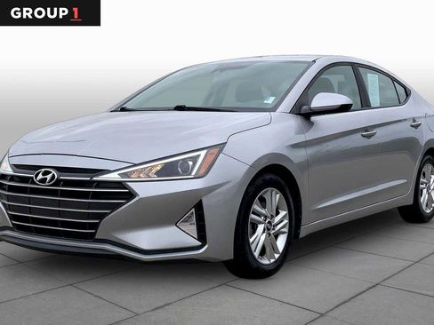Used 2020 Hyundai Elantra SEL image 1