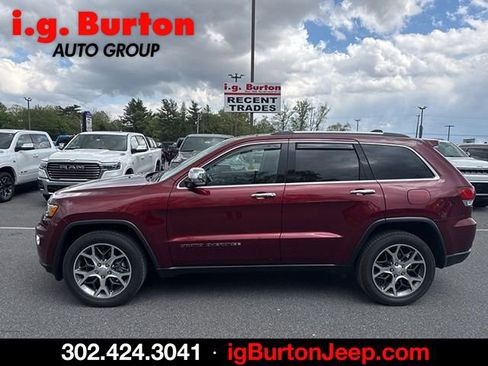 Used 2021 Jeep Grand Cherokee Limited w/ Trailer Tow Group IV image 6