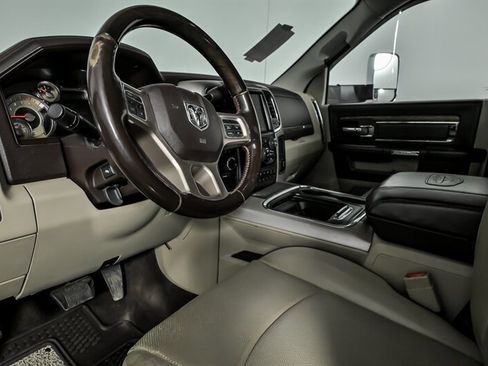 Used 2018 RAM 3500 Laramie Longhorn w/ Longhorn Southfork Package image 18