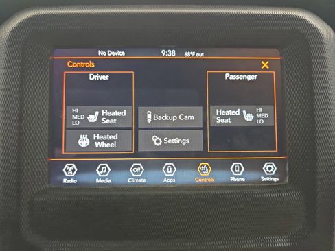 Used 2018 Jeep Wrangler Unlimited Sport S AWD/4WD image 28