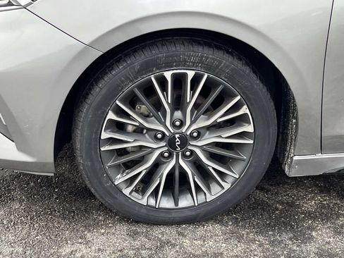 Used 2023 Kia Forte GT-Line w/ GT-Line Premium Package FWD image 28