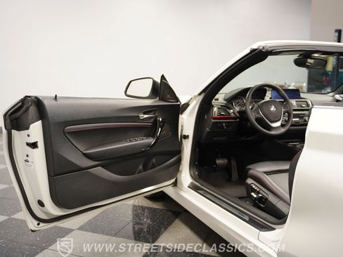 Used 2017 BMW 230i Convertible image 36