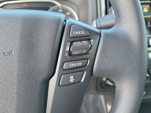 Used 2026 Nissan Frontier SV AWD/4WD image 22