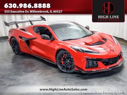 Used 2026 Chevrolet Corvette ZR1 w/ ZR1 Carbon Fiber Aero Package RWD image 1