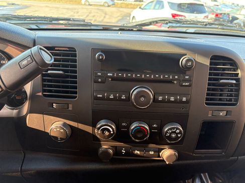 Used 2013 Chevrolet Silverado 3500 LT w/ Convenience Package image 29