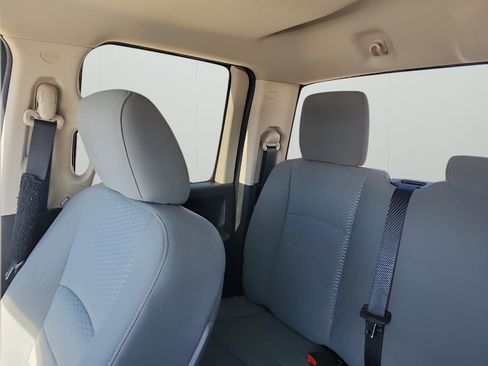 Used 2013 RAM 1500 Express image 20