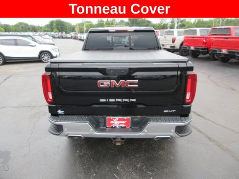 Used 2021 GMC Sierra 1500 SLT w/ SLT Premium Plus Package AWD/4WD image 10
